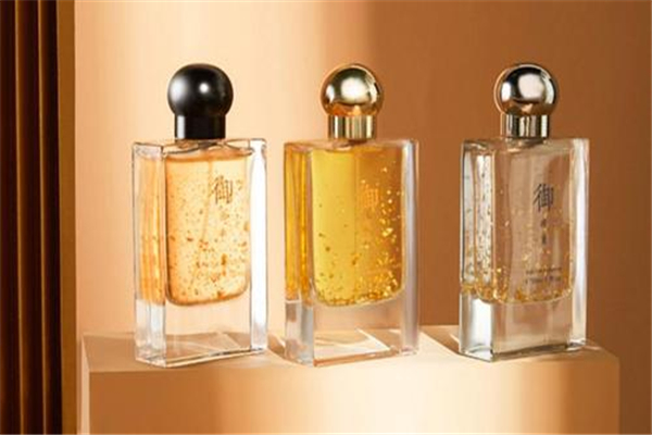 祖玛龙香水是哪个国家的品牌