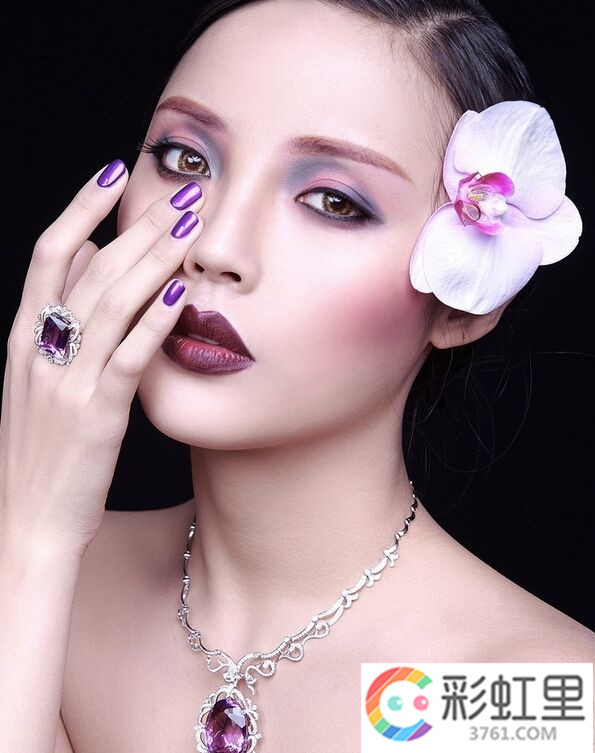 紫色彩妆系列时尚造型图片 高贵冷艳增加神秘感