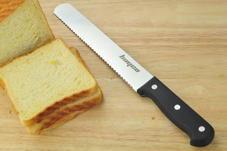 这3点告诉你    面包刀和普通刀就是不同
