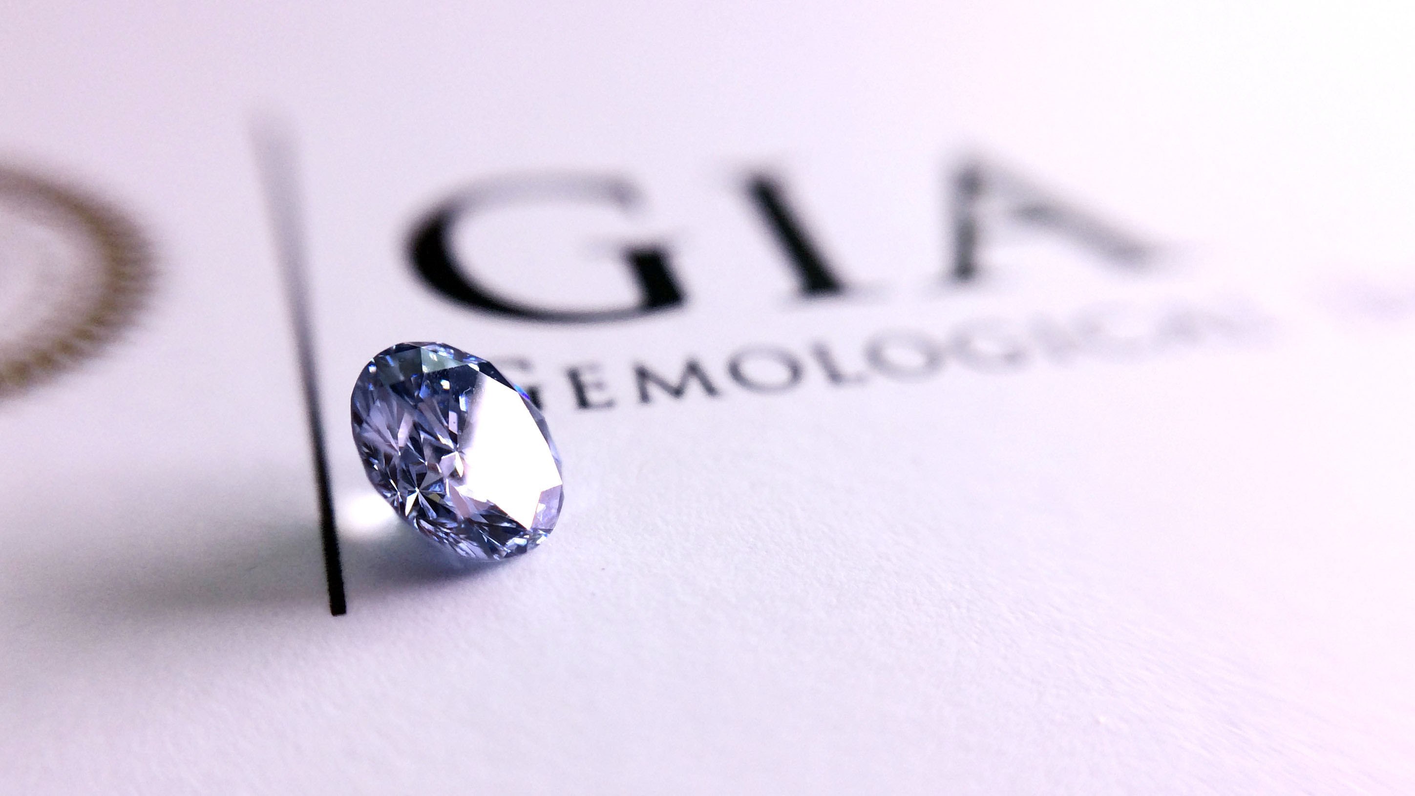 GIA钻石是什么意思？