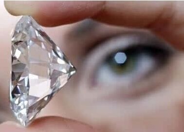 钻石鉴定需要用到的工具常见的有哪些？